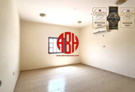GREAT DEAL! | 5BDR + MAID &amp; DRIVER + MAJLIS VILLA