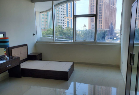Fully Furnished 2bhk in West Bay-Close City Center