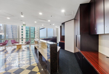 Modern Fitted Office Panoramic Views | West Bay - Office in West Bay