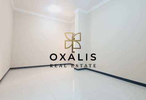PRIME LOCATION | SPACIOUS 2 BEDROOMS + BALCONY