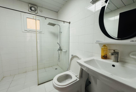 AFFORDABLE ATTACHED VILLA IN PRIME LOCATION