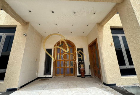Spacious Family Villa w/Private Pool|Duhail|25K