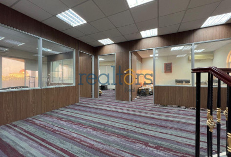 Semi-Commercial Villa | for Clinic