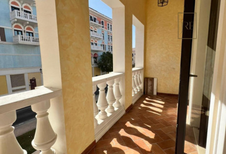 Amazing 4 BDR Townhouse-Qanat Quartier-Freehold - Townhouse in Qanat Quartier