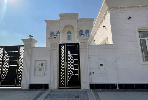 7BR Villa with Maid, Driver &amp; Outdoor Majlis