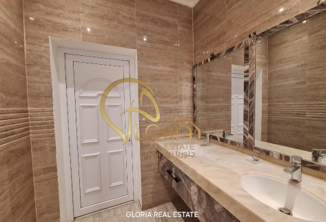 Luxury Villa in Al Duhail - Prime Location
