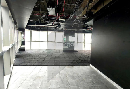 HIGH FLOOR OFFICES FOR RENT | PRIME LOCATION