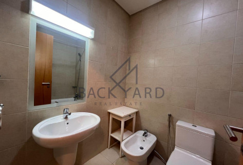 CLASSIC 2 BR PLUS MAID IN WEST BAY.