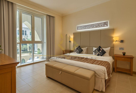 Cozy 1-Bedroom Apartment in Viva Bahriya 9045QAR