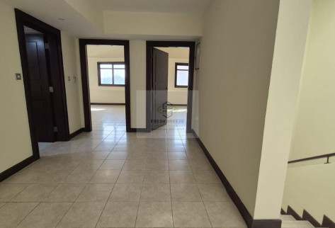 SF 3BDR + Maid Room Compound Villa With Amenities