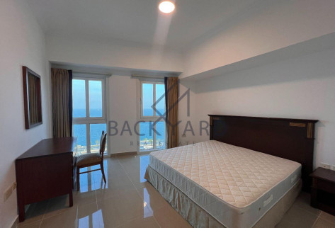 CLASSIC, ELEGANT 2 BR APARTMENT | SPACIOUS BALCONY