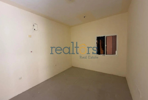 Warehouse Birkat Al Awamer (Old Subdivision)