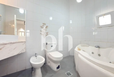 SPACIOUS | 5 BEDROOMS + MAID | PRIVATE POOL