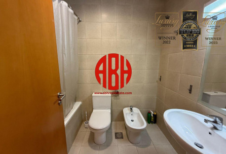 SPACIOUS AND COZY 2-BDR | HIGH-END FEATURES