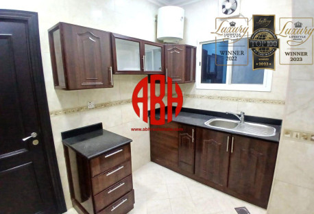 HOT DEAL | SPACIOUS 3-BEDROOMS | MINUTES TO BEACH