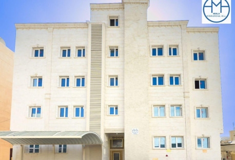 2BHK UNFURNISHED IN BINOMRAN FOR FAMILY - Apartment in Fereej Bin Omran