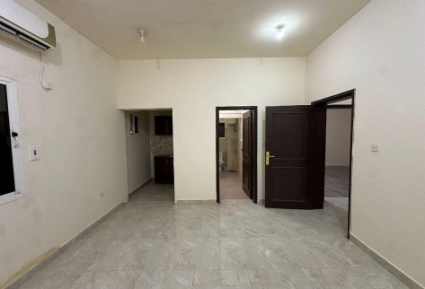 Al-Kharaitiyat room & hall and kitchen & bathroom