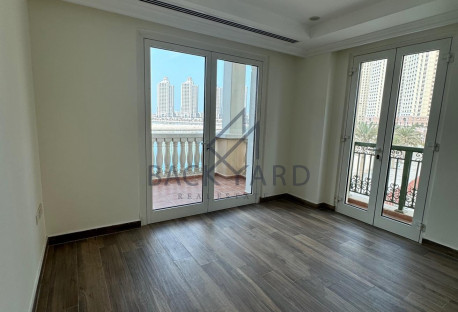 Modern 2-Bedroom Chalet in The Pearl - Townhouse in Viva West