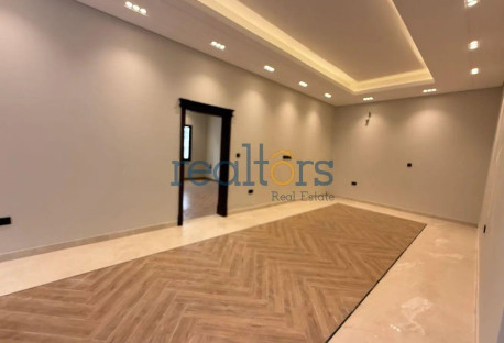 Brand New 7 Master BR Villa w/Pool & Elevator! - Villas in Al Hadara Street