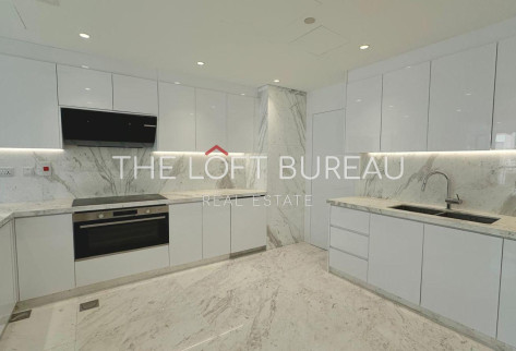 Luxury Penthouse | Fully Renovated | Sea View