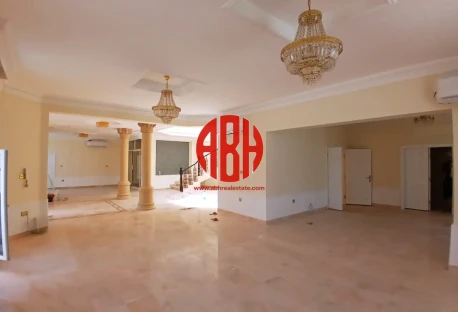 STAND ALONE VILLA | HUGE 5 BR + MAID| PRIVATE POOL