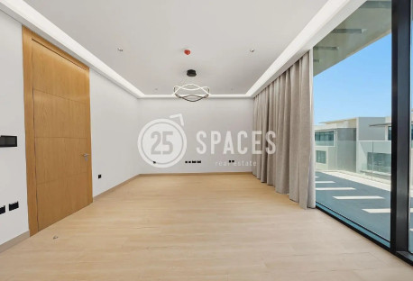 Brand New 6 Bedroom Villa I Backyard Private Pool - Villas in Giardino Gardens