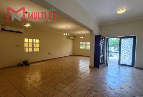 Attractive SF Villa | Modern Layout | Convenient - Villa in Al Waab Street