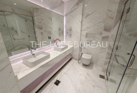 Renovated Penthouse 4 BR + Maid|5 Years PP| No Fee