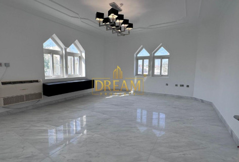 Stand Alone Luxury 5 Bedroom Villa in West Bay