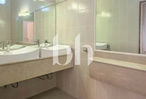 SPACIOUS | 5 BEDROOMS + MAID | PRIVATE POOL