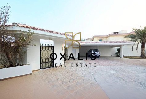 PRIVATE POOL | MODERN 6 BHK + MAIDS ROOM VILLA