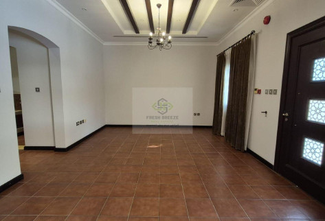 SF 4BHK + Maid Room Compound Villa In Al-Hilal.