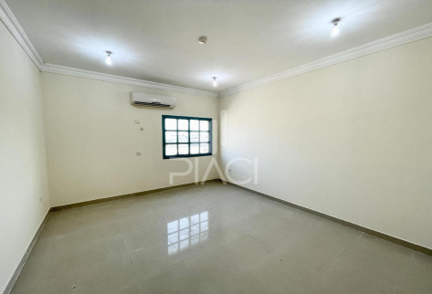 UNFURNISHED | 6 BR COMPOUND VILLA | SAKHAMA