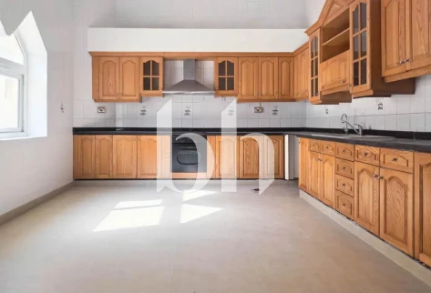 SPACIOUS | 5 BEDROOMS + MAID | PRIVATE POOL