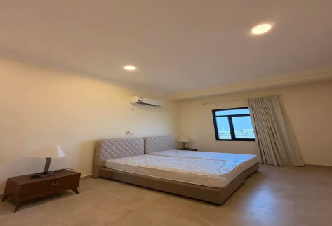 Furnished 3Bedroom Apartment for 4 Umm salal Al