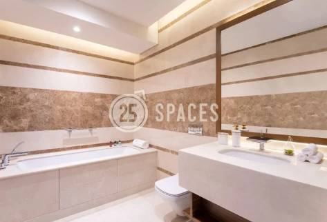 Luxurious Beach Front I 5 Bdm Villa I Bills Incl
