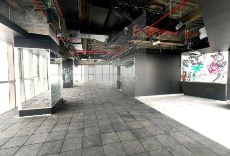 Prime 56th Floor Office Space – Upto 5 Months Free