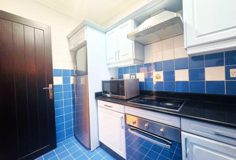 BILLS INCLUDED | FURNISHED 2 BEDROOMS | FREE WIFI