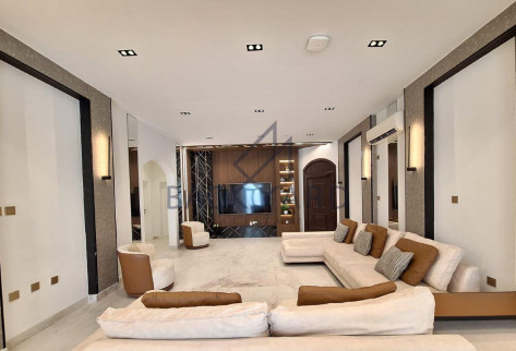 Luxury 6BR Villa for Rent in Al Dafna