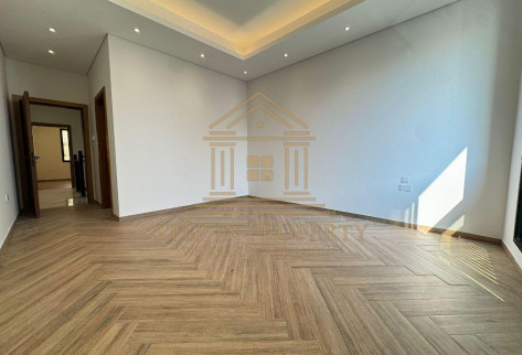 5+1Bed |Semi Furnished | super luxury in Al Azizia