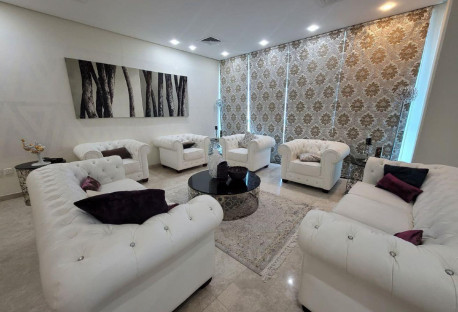 HUGE LAYOUT 3 BHK FURNISHED APARTMENT IN WEST BAY - Apartment in West Bay Lagoon