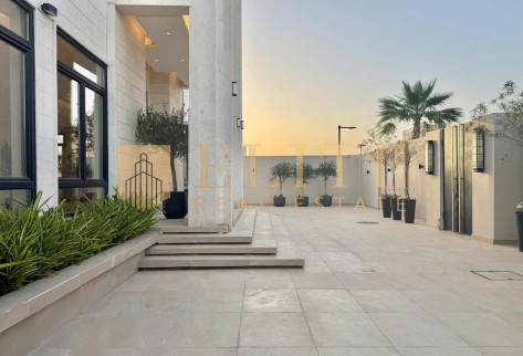 Brand New Luxurious 8 Master Bedrooms Villa