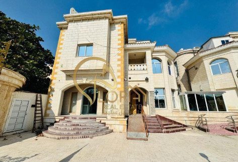 Prime Commercial Rental Opportunity | Al Markhiya,