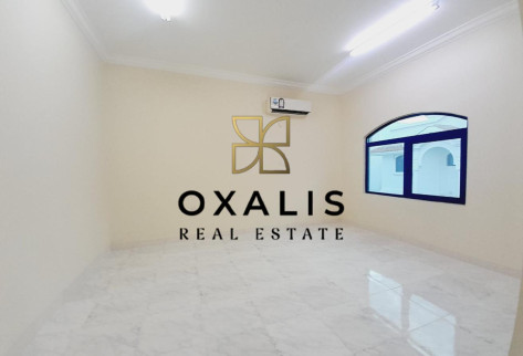 BRIGH AND SPACIOUS 5 BEDROOM VILLA | LIMITED OFFER