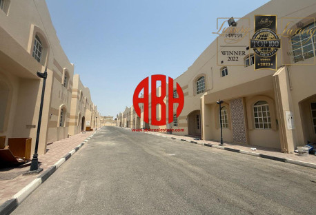 GREAT DEAL! | SPACIOUS 5 BEDROOM VILLA | BOOK NOW! - Compound Villa in Ain Khaled