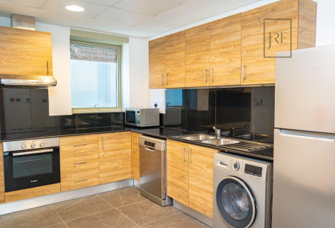 Fully Furnished 1 Bedroom Prime Area in West Bay
