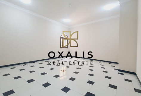 PRIME LOCATION | SPACIOUS 2 BEDROOMS + BALCONY