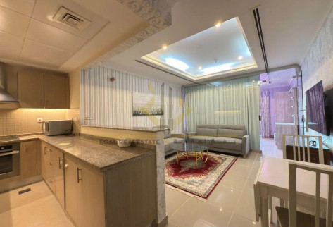 Studio Apartment in Porto Arabia with For Sale