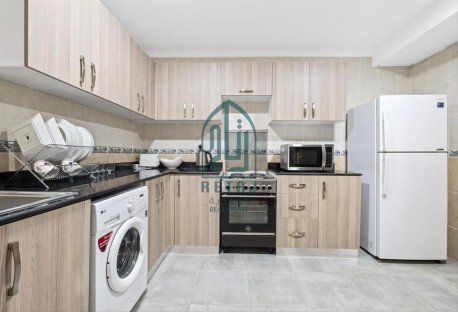 Near Metro Station 2BR Flat now for rent!