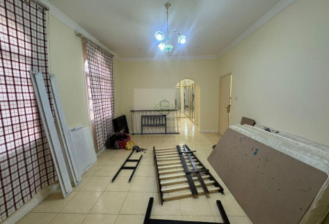 SPECIOUS 4BHK COMPOUND VILLA WITH BIG BALCONY.